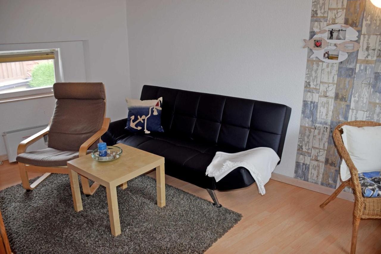 Ferienhaus Zum Hafen In Altefaehr ภายนอก รูปภาพ