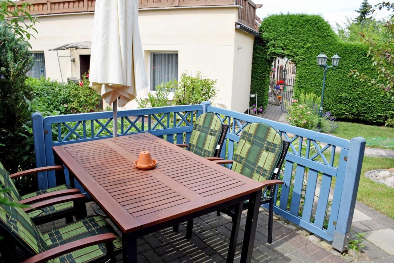 Ferienhaus Zum Hafen In Altefaehr ภายนอก รูปภาพ